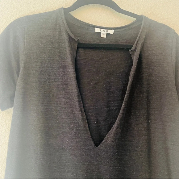 LNA Deep V neck Tee - Picture 3 of 3